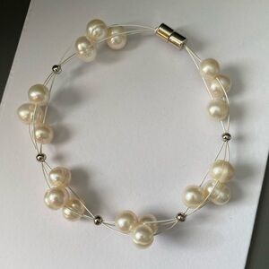 Floating Pearl Bracelet Freshwater Pearl Wire Bracelet With Magnetic Clasp